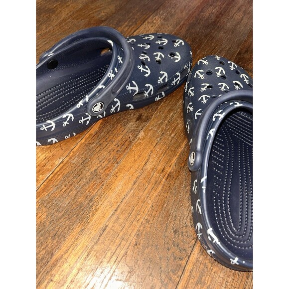 NWOT anchor Crocs Navy Size US Woman’s 7 - Picture 4 of 4